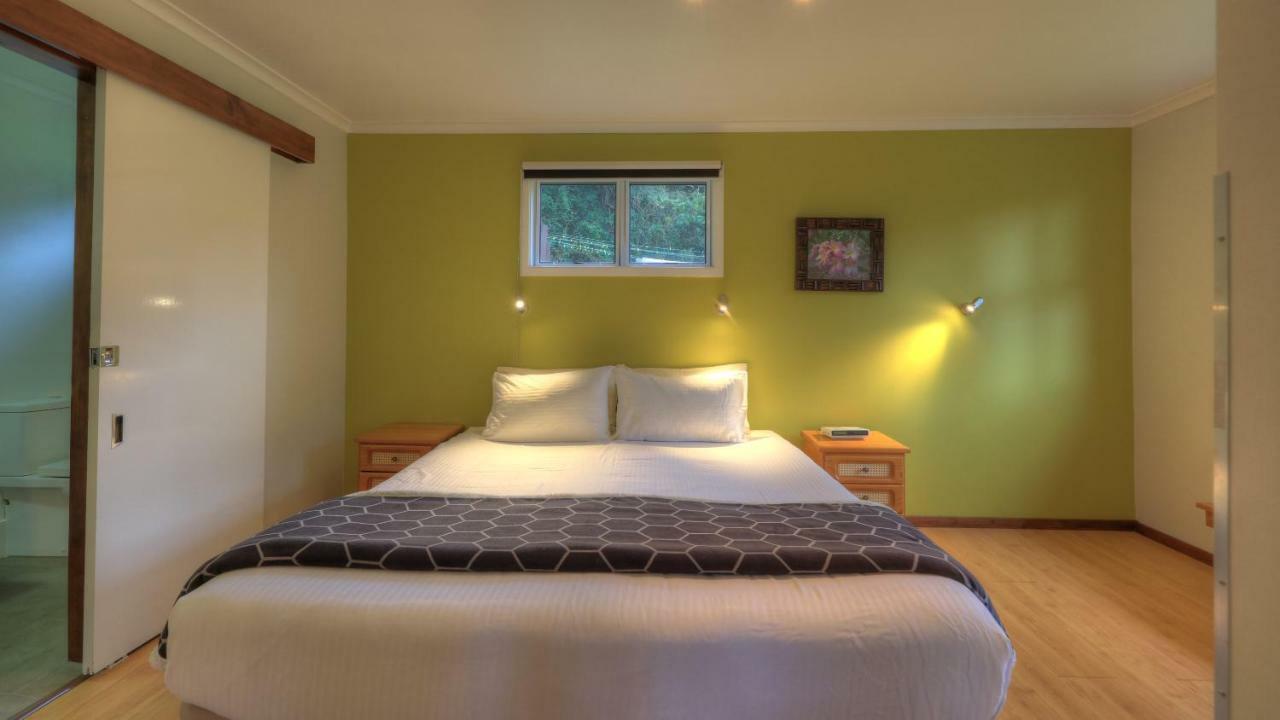 Hideaway Retreat Otel Burnt Pine Dış mekan fotoğraf